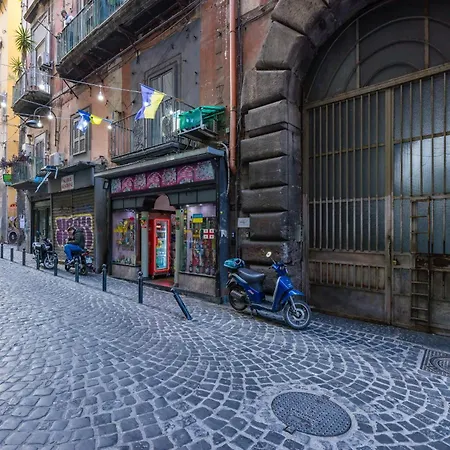 Tribunali Trendy Accommodations By Wonderful Italy Naples Exterior photo